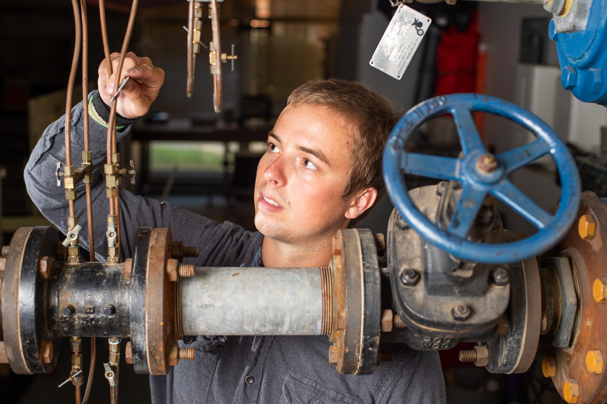 How to become an engineering manager - People of Pacific