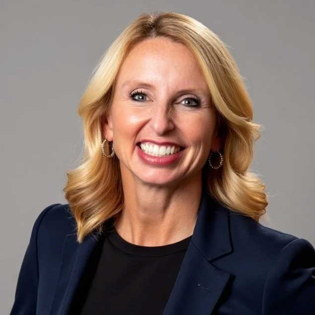Erin Elliott headshot