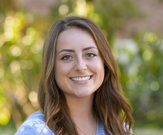 Summer Sessions student Emilie Jenkins