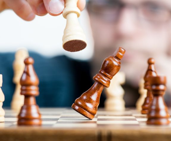 close up photo of chess pieces
