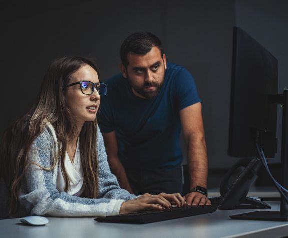 Cybersecurity students work together in class at University of the Pacific