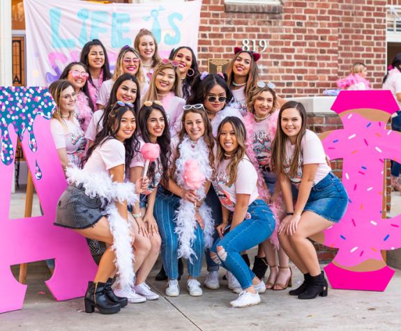alpha phi