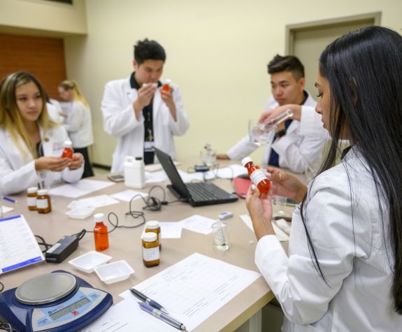 PharmD students in the compounding lab