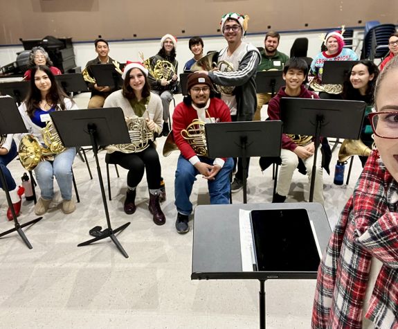 Horn students rehearsing for the Horn for the Holidays