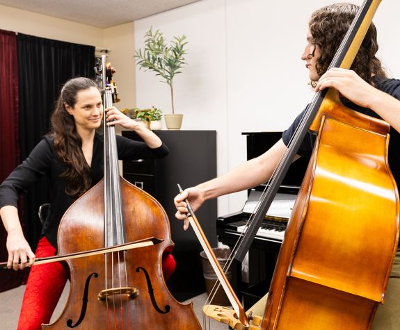 string-bass-lesson