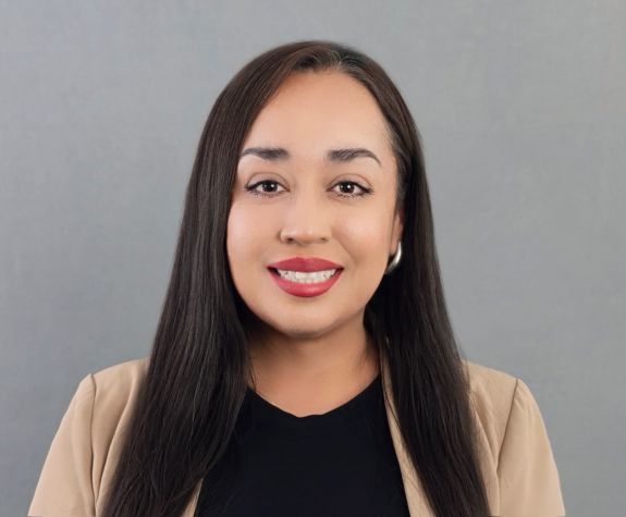 DDS admissions coordinator Maritza Perez