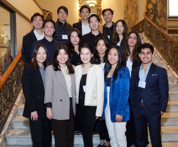 group photo at alumni meeting