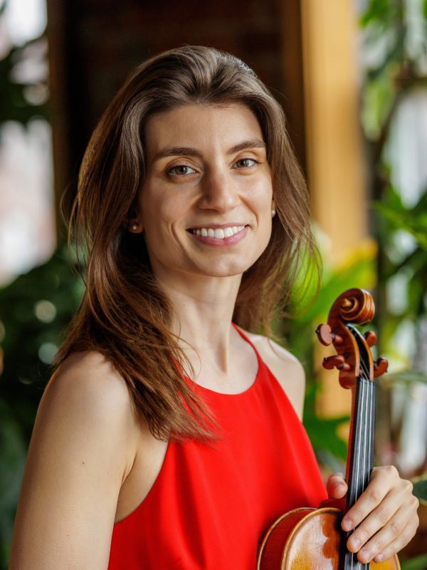 Aviva Hakanoglu