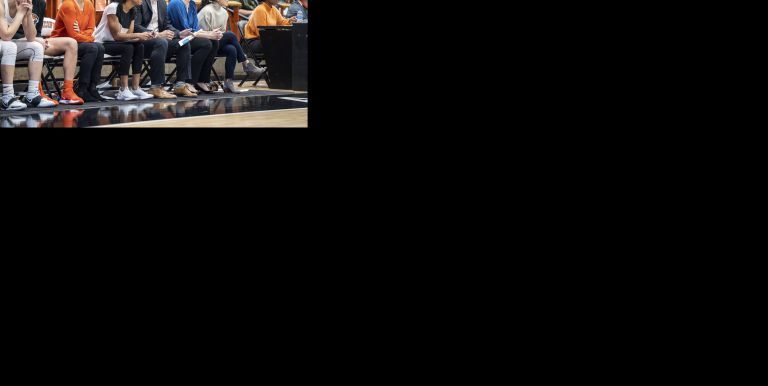 Jean Callahan in the coach's seat for Pacific women's basketball