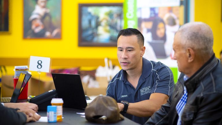 PharmD student at a Medicare Part D Outreach Clinic