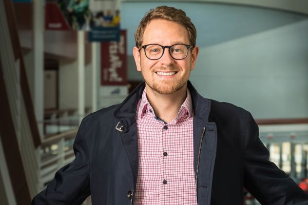 Conductor Kevin Sütterlin