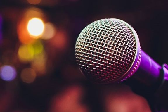 Microphone