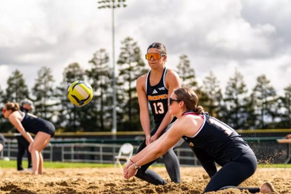 Women's Beach Volleyball