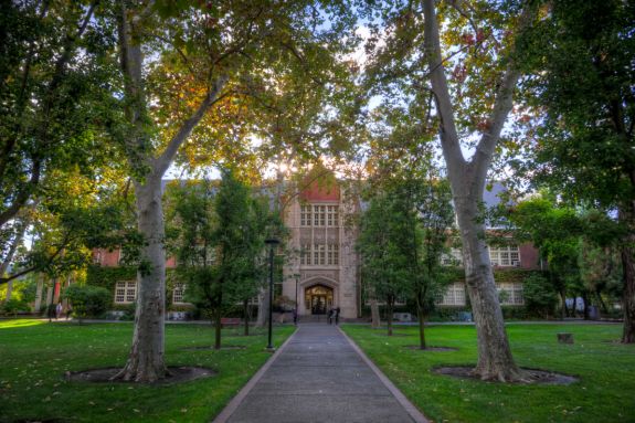 Knoles Hall
