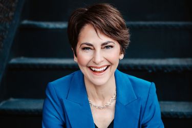 Conductor Laura Jackson