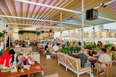 Q Terrace