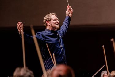 Orchestra conductor Kevin Sütterlin
