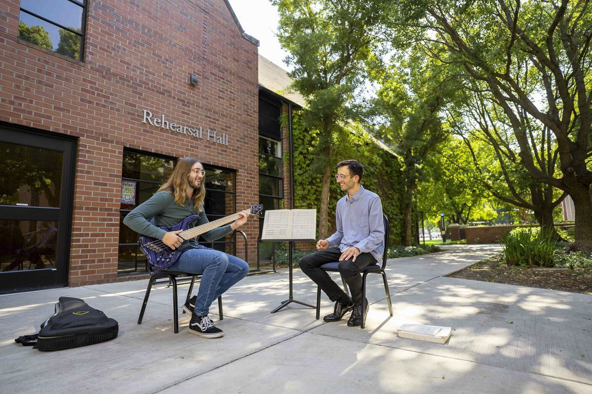 a lesson with music composition major and his professor