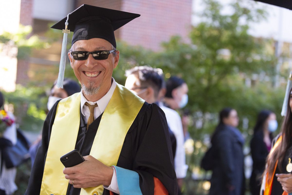 Amazing Benerd Grad Paul Rapp