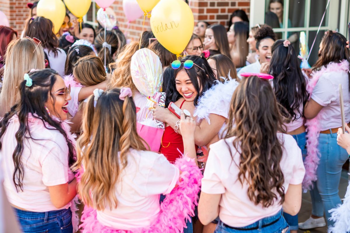 bid day, social sorority