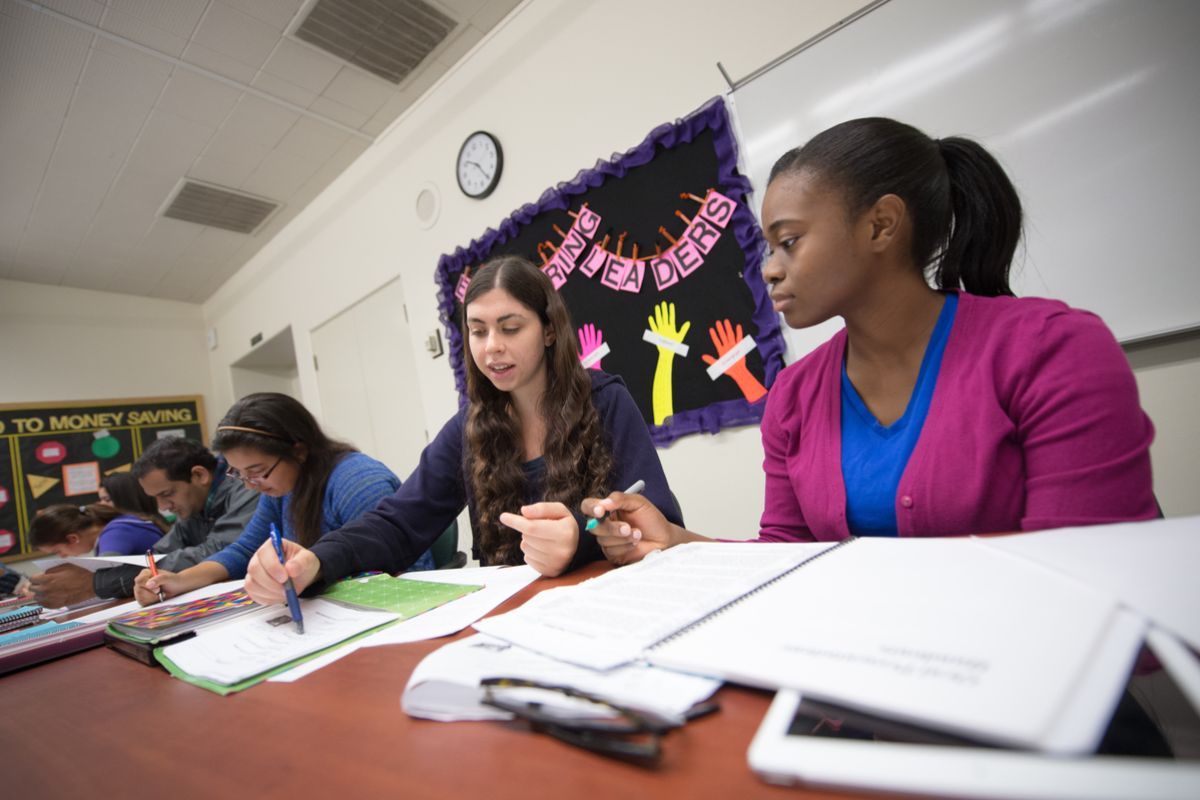 Students work in a professional writing course.