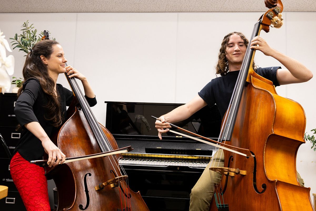 Professor Kathryn Schulmeister and her student during a double bass lesson