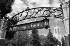 content.field_image.alt