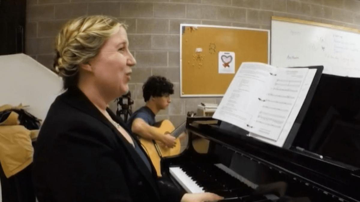 Gabby Dietrich playing the piano