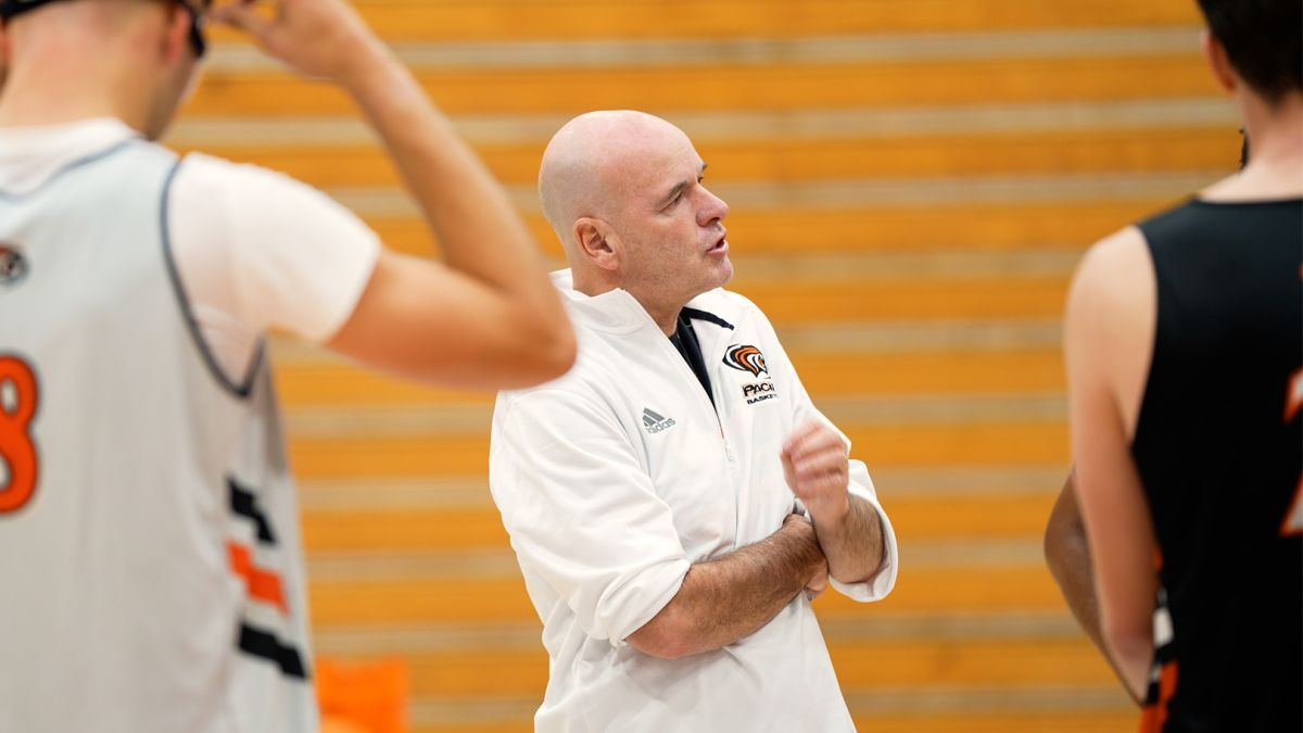 Caleb Smart Smart shapes new era of men's basketball