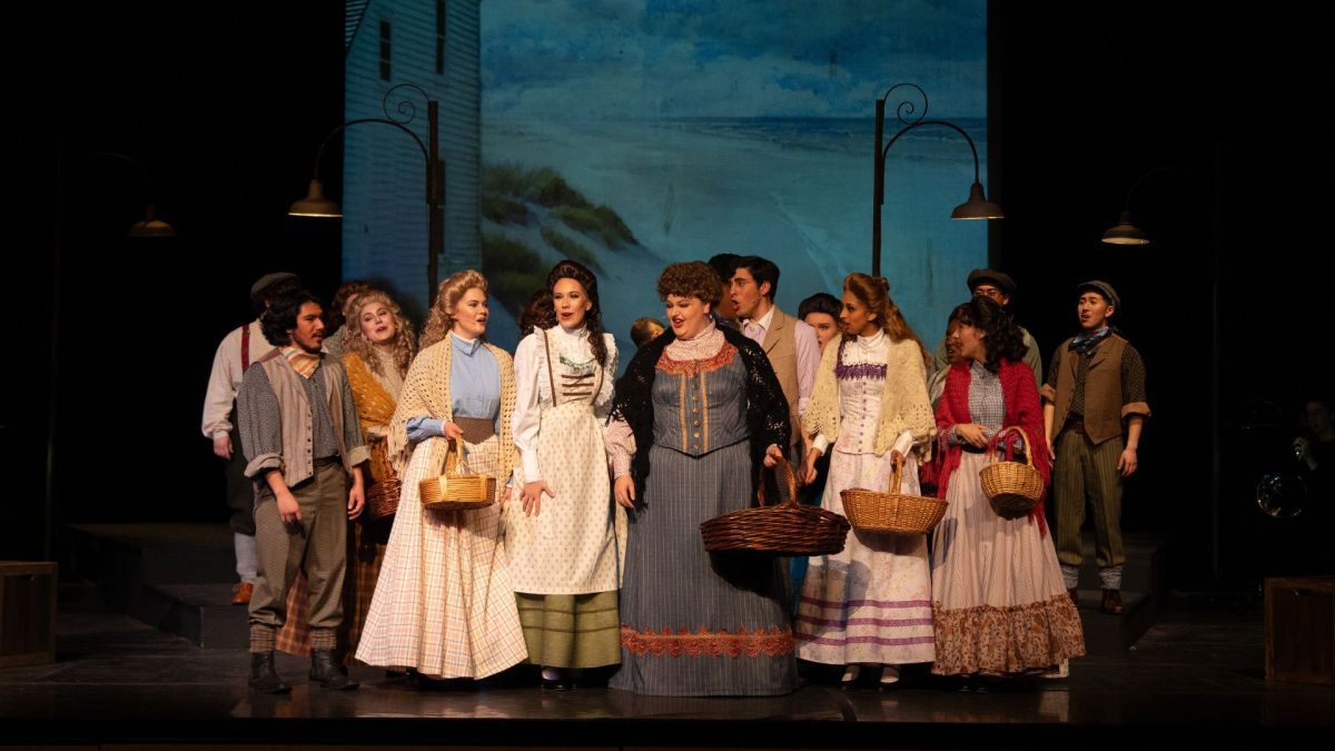Carousel cast