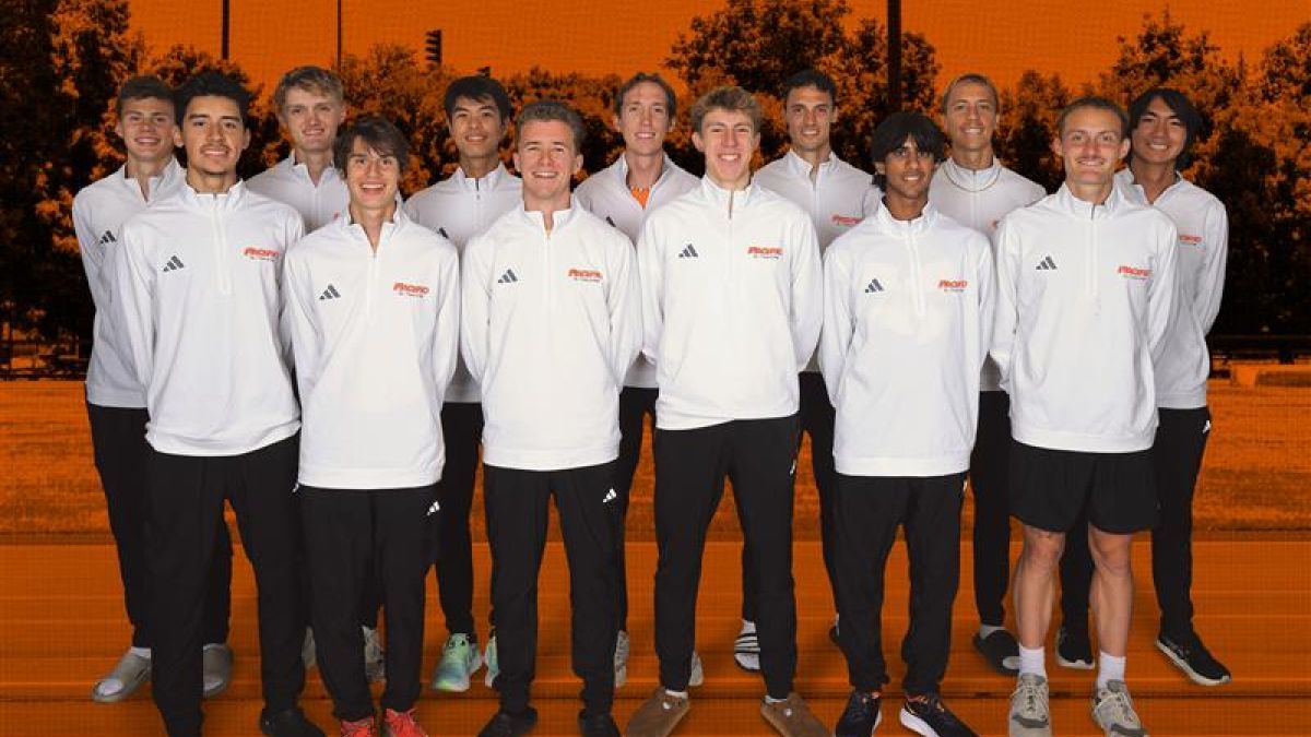 men's cross country team poses for a group photo
