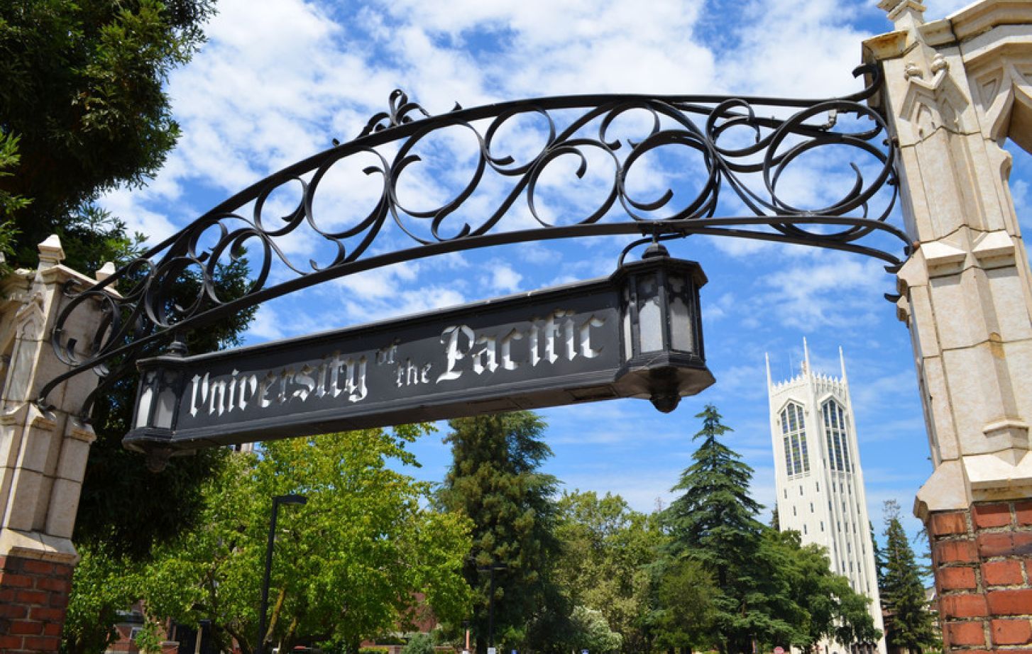 University of the Pacific's main gate and Burns Tower
