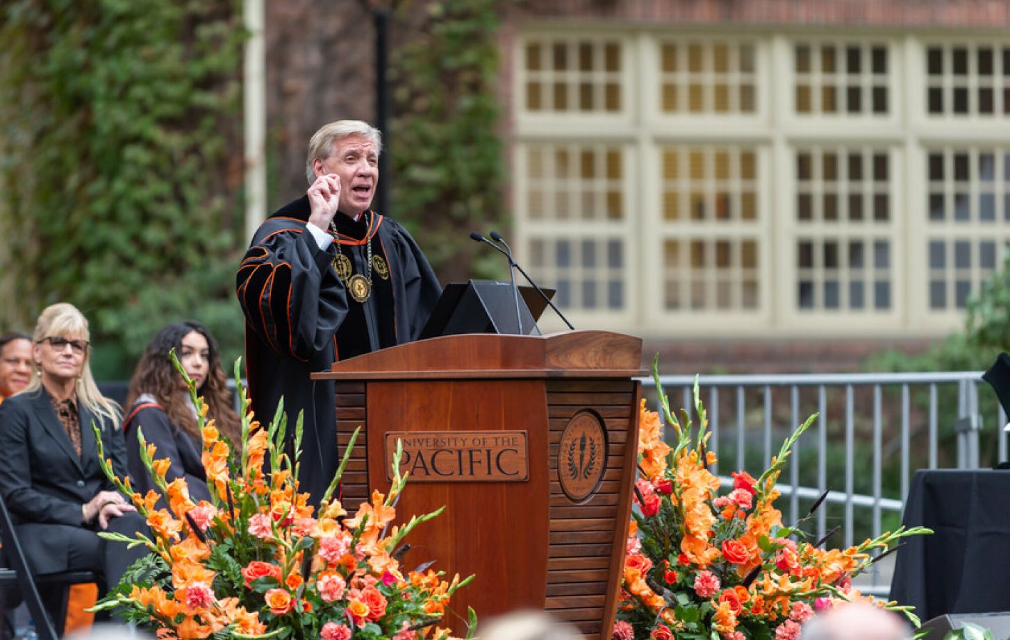 President Callahan speaks at his investiture