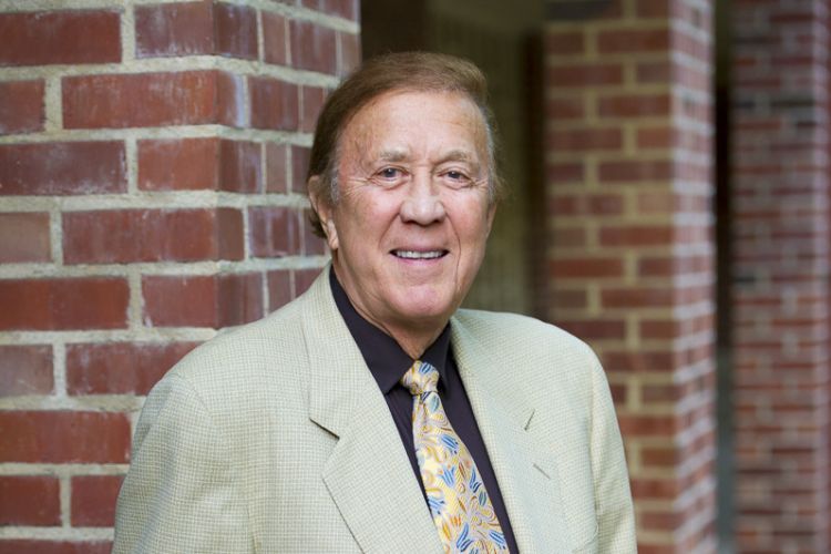 Tom Flores