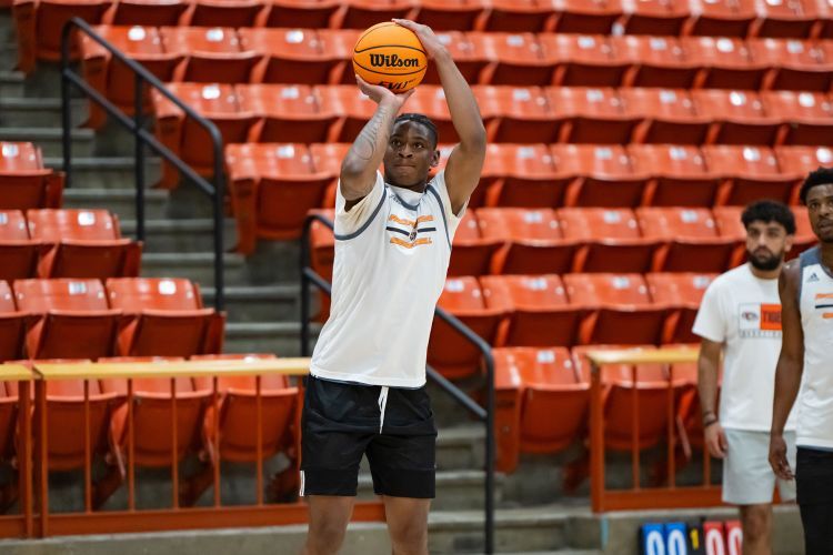 Elijah Fisher
