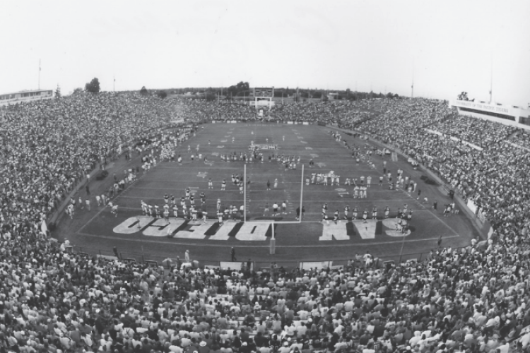 A sold-out crowd watches the 49ers vs. the Chargers at Stagg Memorial Stadium