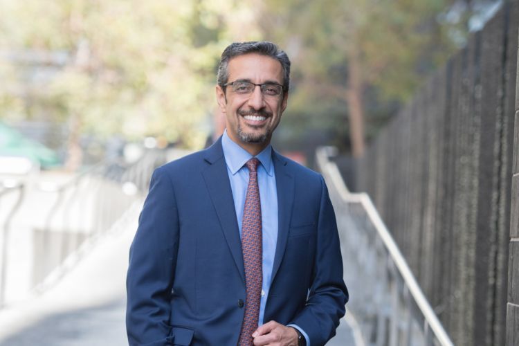  Nader Nadershahi