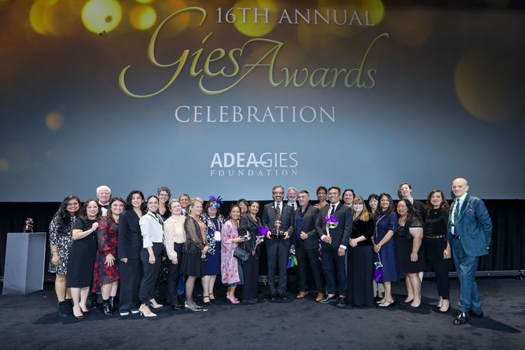 Students, faculty and staff from the Dugoni School family gathered to celebrate Dean Nadershahi’s honor.  (photo courtesy of ADEA)