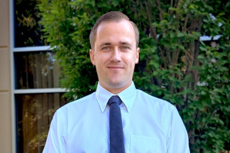 Pharmacy alumnus Timofey Shimko