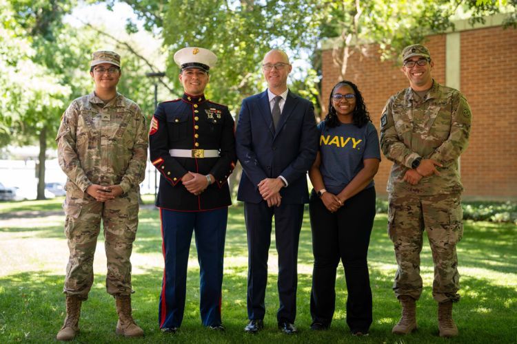 Students and faculty members who have served in the U.S. Armed Forces