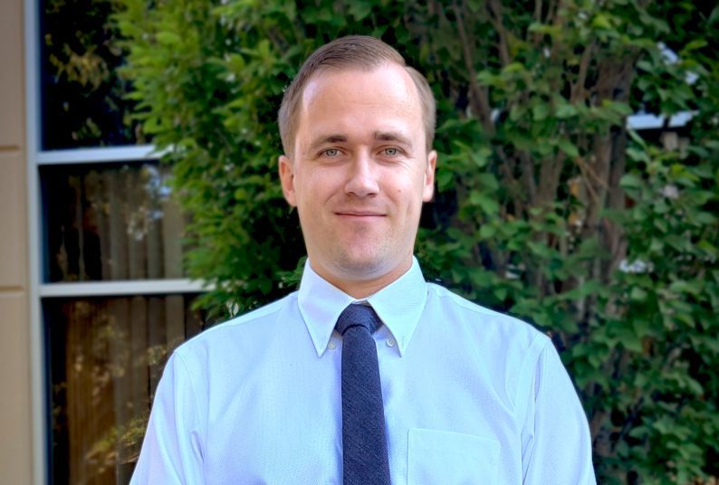 Pharmacy alumnus Timofey Shimko