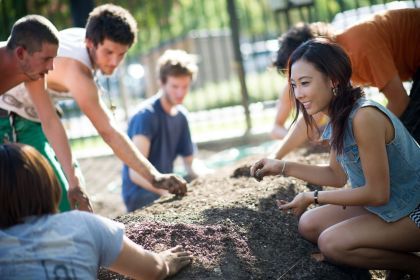 students gardening