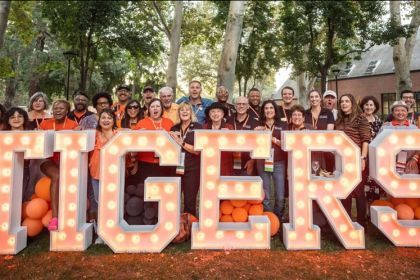 Current and former members of the Pacific Alumni Association Board of Directors at Homecoming and Family Weekend 2023.