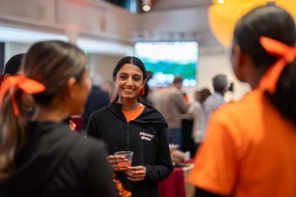 Students gather for a 49ers viewing party