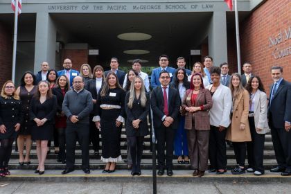 Academia de Litigación group photo