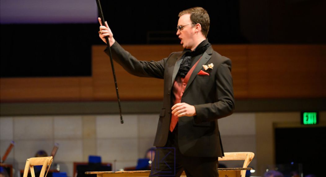 Alumnus Andy Dwan in Faust