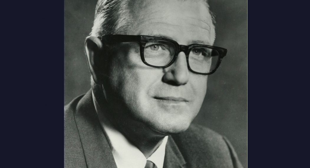 Robert E. Burns