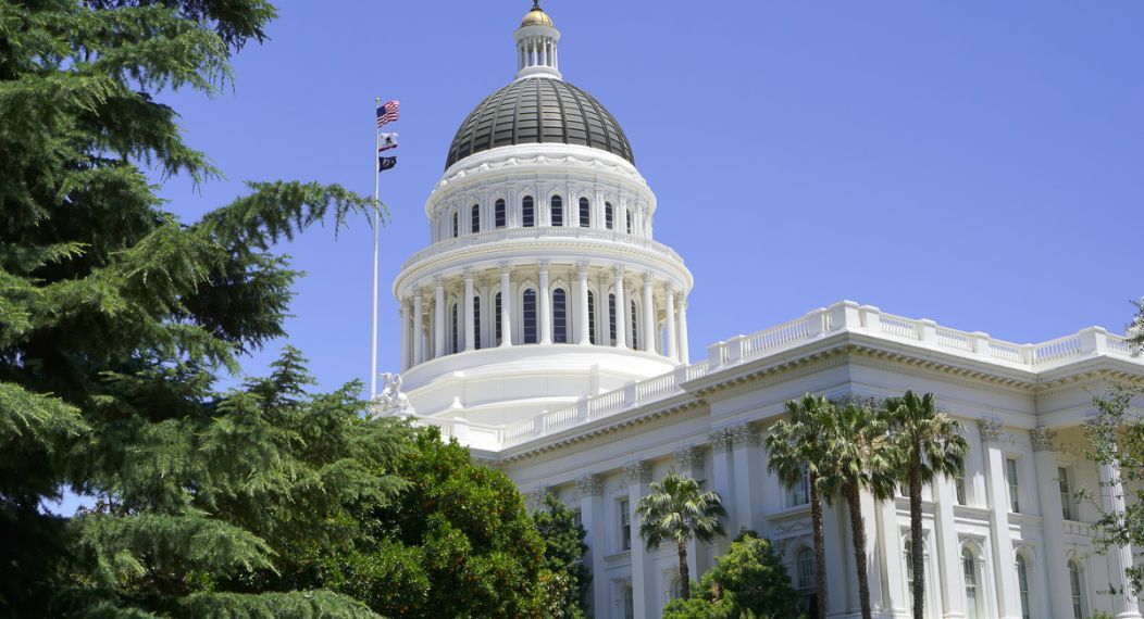 An exterior image of the Sacramento State Capitol Building. 