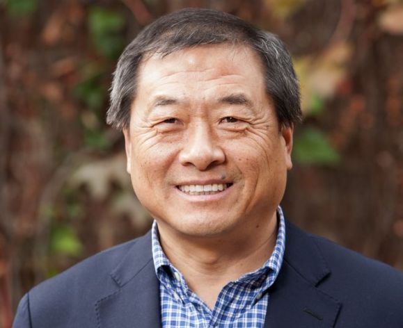 Qingwen Dong