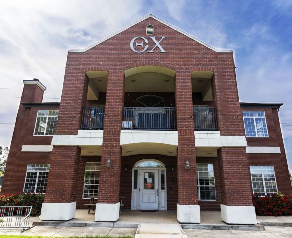 Theta Chi house